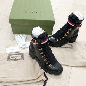 Gucci leather ankle boots black size 7.5
